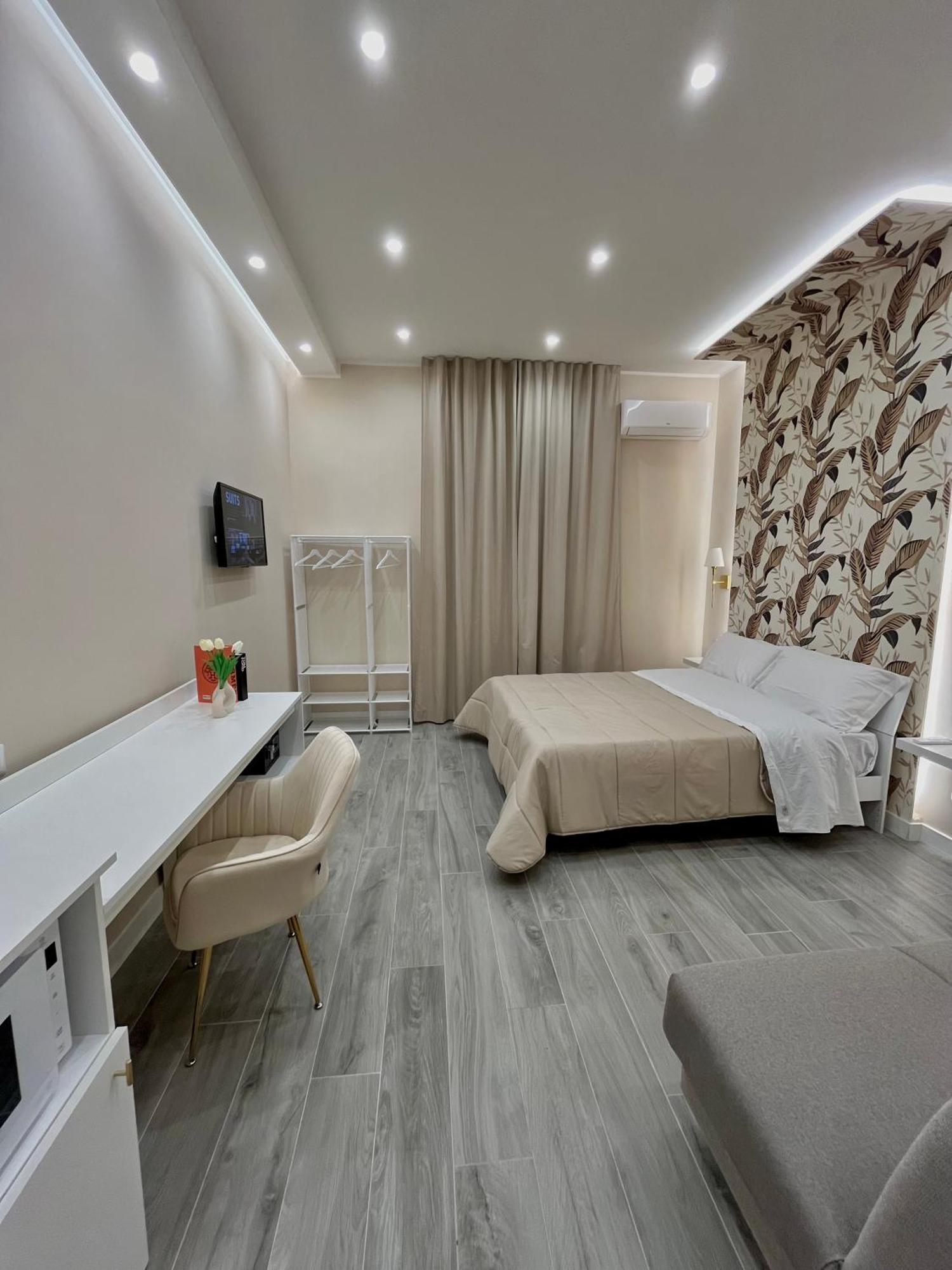 Cloes Rooms Napoli Esterno foto